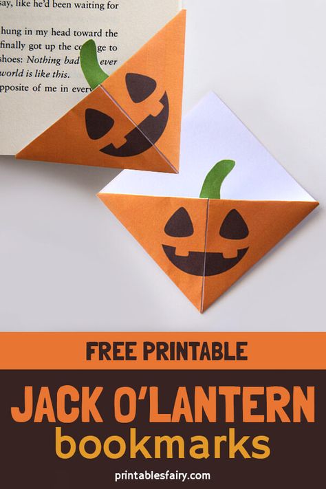 Easy Jack O'Lantern bookmark. Fun Halloween paper craft #halloween #papercraft #halloweencrafts Diy Halloween Bookmarks, Halloween Bookmarks Free Printable, Halloween Bookmark Craft, Free Halloween Bookmark Printables, Fall Library, Pumpkin Bookmark, Bookmark Halloween, Halloween Papercraft, Halloween Bookmarks