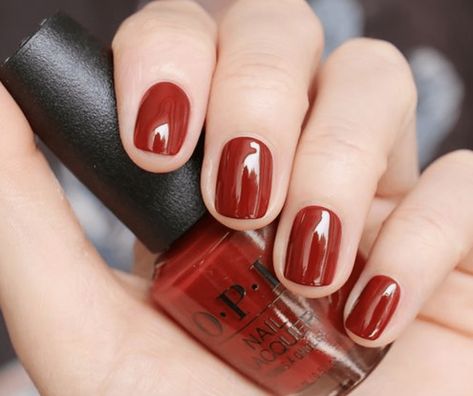 Opi Como Se Llama, Nail Colors For 2023, Dark Nail Colors, Opi Gel Nail Colors, Nail Colors For Fall, Fall Nail Colors Opi, November Nails Colors, Fall Toe Nails, Winter Nail Colors