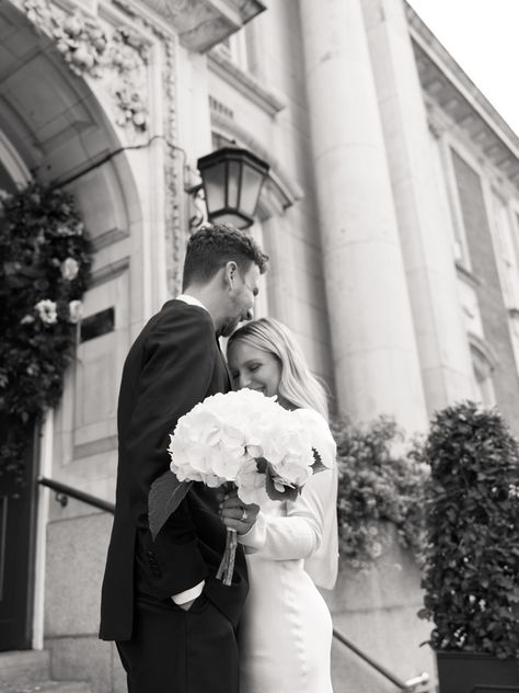 Chelsea Old Town Hall Wedding - slphotoandfilm Two Hearts Together, City Hall Wedding Photos, Courthouse Wedding Photos, New York City Hall, Town Hall Wedding, Living In The Uk, City Wedding Photos, Chelsea Wedding, Wedding City