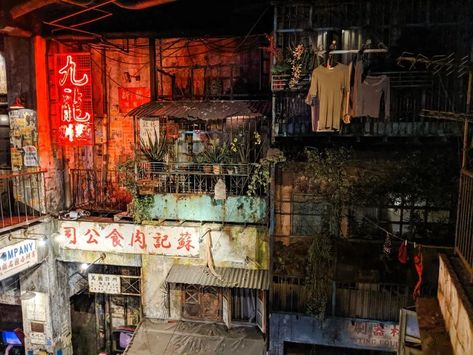 Goodbye To Japan’s Homage To Hong Kong’s Kowloon Walled City Roman Fountain, Kowloon Walled City, Fake Window, Architecture Inspiration, Walled City, Fantasy City, Building Facade, Tear Down, City Architecture