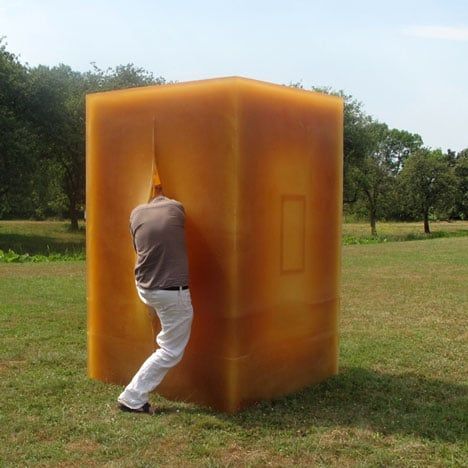 Rubber House by Zeinstra van Gelderen architecten | Dezeen Interesting Homes, Translucent Wall, 포트폴리오 레이아웃, Unusual Homes, Interactive Installation, Energy Efficient Design, Stage Design, Land Art, Architecture Firm