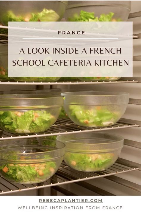 Kitchen School Design, School Lunch Around The World, Usda School Lunch Recipes, School Lunches Around The World, French Meal Prep, Italian School Lunch, School Lunch Menu Ideas, Cafeteria Lunch Ideas, French Lunch Ideas