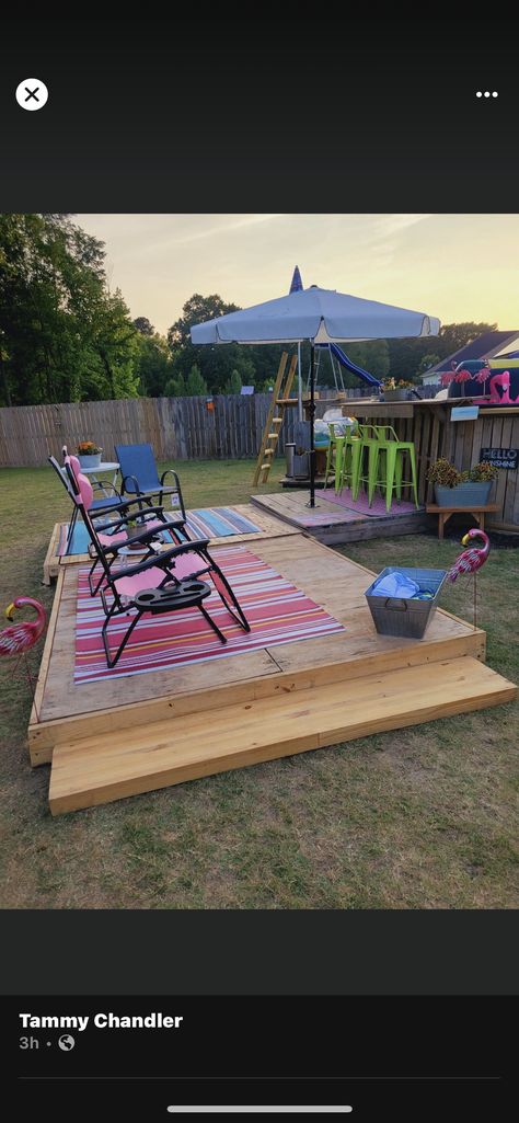 Tanning Deck In Pool, Patio Furniture Tanning, Backyard Tanning Area Diy, Backyard Tanning Area, Backyard Tanning Aesthetic, Outdoor Pool Area, Pool Time, Pool Maintenance, Dream Backyard