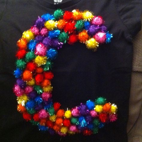 100 Day School Shirt!  100 pom-poms sewn on shirt!! 100 Days Pom Pom Shirt, 100 Day Shirt Ideas, 100days Of School Shirt, 100 Day Of School Project, Bored Kids, 100 Day Celebration, Childs Play, Children's Activities, School Rules