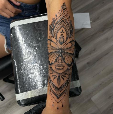 A Tattoo Ideas, Aesthetic Tattoo Ideas, Arm Tattoos Black, Arm Sleeve Tattoos For Women, The Best Aesthetic, Hand Tattoos For Girls, Girls With Sleeve Tattoos, Cute Hand Tattoos, Best Aesthetic