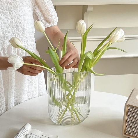 https://amzn.to/3M3QvOk Living Room Table Decor, Room Table Decor, Modern Rustic Farmhouse, Glass Flower Vase, Table Decor Living Room, A&b Home, Glass Flower Vases, Ribbed Glass, Clear Glass Vases