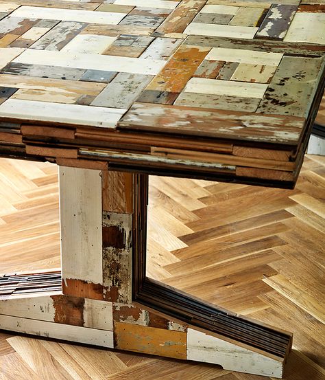 Table made from recycled floor boards Home Bunch, Reclaimed Wood Table, Reclaimed Wood Projects, Reclaimed Wood Furniture, Into The Woods, Wood Stone, Wood Laminate, Furniture Inspiration, Wooden Table