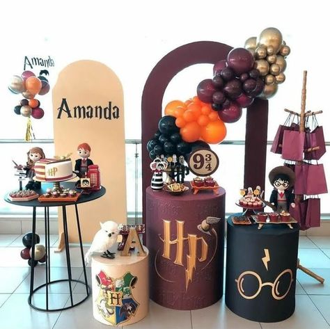 Harry Potter Themed Birthday Party, Harry Potter Themed Birthday, Harry Potter Shower, Hay Bale Art, Harry Potter Candy, Harry Potter Party Decorations, Harry Potter 6, Harry Potter Theme Birthday, Harry Potter Halloween Party