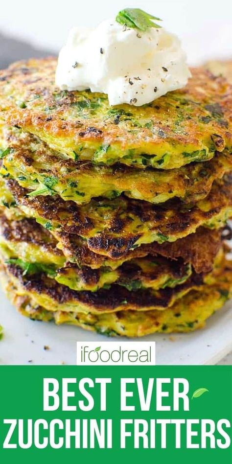 Zucchini Fritters are crispy on the outside, soft on the inside and have only 5 ingredients. So easy to make and so healthy too! They are perfect for summer zucchini surplus and will disappear at the table. Zucchini Patties Recipes, Baked Zucchini Fritters, Zucchini Patties, Zucchini Fritters Recipe, Veggie Fritters, Zucchini Side Dishes, Summer Zucchini, Baked Zucchini, Bake Zucchini