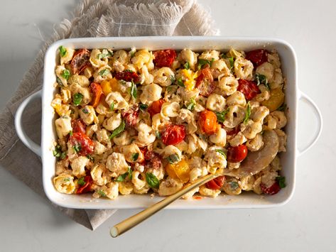 Baked Feta Tortellini from the eMeals Mediterranean plan Feta Tortellini, Tortellini Bake Recipes, Tortellini Bake, Baked Feta, Tortellini Recipes, Feta Recipes, Meatless Recipes, Baked Tomatoes, Lean And Green Meals