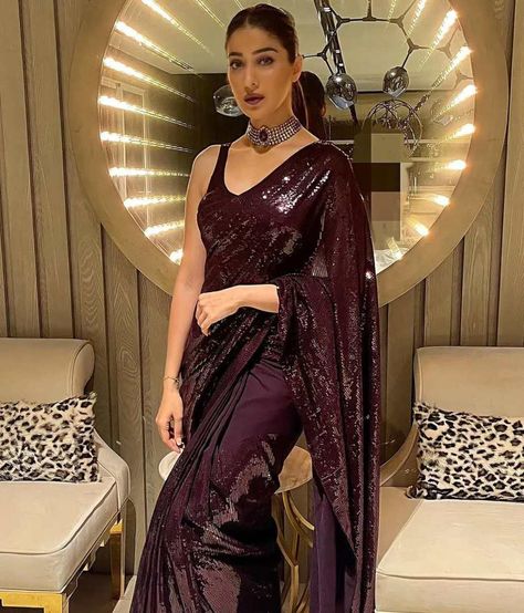 Raai Laxmi in wine sequinned saree by Bharti's at White Solitaire and matching diamond choker for Casual Blouse Designs, Sequins Saree, Sabyasachi Sarees, Designer Sarees Wedding, Sequence Saree, Saree Bollywood, Bridesmaid Saree, Sequin Saree, Party Sarees