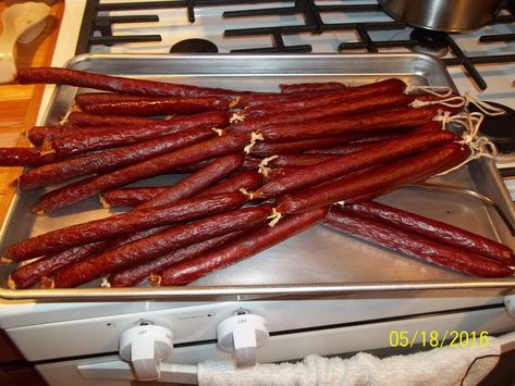 Slim Jim Recipe, Venison Snack Stick Recipe, Venison Snack Sticks, Cave Junction Oregon, Snack Stick Recipe, Bologna Recipes, Cured Meat Recipes, Cajun Spice Mix, Meat Curing