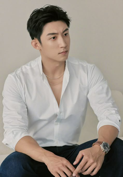 Johnny Huang Jingyu, Jonny Huang, Johnny Huang, Asian Guys, Cute Actors, Asian Boys, Chinese Drama, Boyfriend Pictures, Kdrama