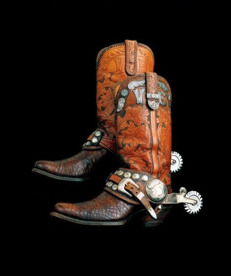 R.271.01 A-B - National Cowboy & Western Heritage Museum Cowboy Wear, Custom Spurs, Western Boot Outfit, Western Spurs, Cowboy Attire, Boot Art, Cowboy Spurs, Western Boots Outfit, Tall Western Boot