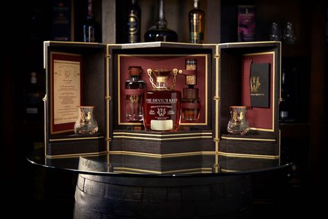 The Craft Irish Whiskey Co. has been crowned the winner of the ‘Luxury Drinks Secondary Pack’ award at The Luxury Packaging Awards 2020 for the design of The Devil’s Keep experience box, its flagship package. The brand was also Highly Commended for the design of The Devil’s Keep bottle in ‘Luxury Drinks Primary Pack’ award. Expensive Whiskey, Pr Kit, Whiskey Brands, Cheer Party, Wine Packaging, Irish Whiskey, Bottle Packaging, Luxury Packaging, Single Malt