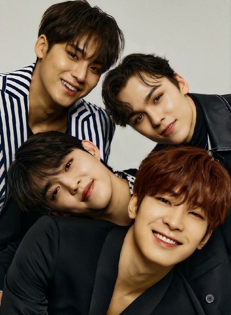 Seventeen Season greeting 2021 Wallpaper lockscreen ©️svtpicsedit Tap to follow them on twitter👆🏻💗 #seventeenwallpaper seventeen hiphop team unit #hhu #hiphop #mingyu #wonwoo #vernon #scoups Seventeen Hip Hop Unit, Won Woo, 17 Kpop, Seventeen Going Seventeen, Seventeen Scoups, Seventeen Debut, Seventeen Wonwoo, Seventeen Album, Seventeen Wallpapers