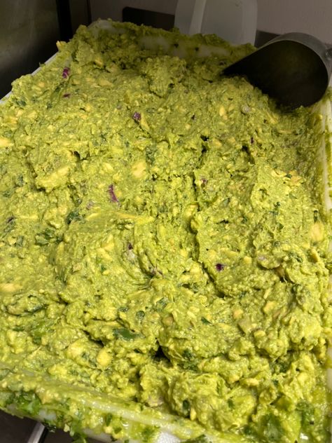 #guac Guacamole Aesthetic, Chipotle Guacamole, Aesthetic Tiktok, What To Cook, Pretty Earrings, Guacamole, Food Dishes, Mexican Food Recipes, Tacos