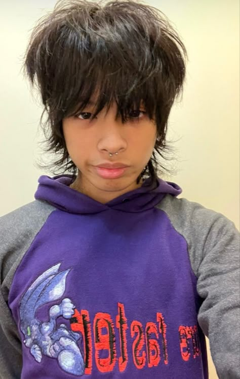 Japanese Shaggy Hair, Dark Hair Mullet, Black Hair 90s, Emo Haircuts, Asian Man Haircut, Hair Mullet, Shaggy Hair, Hair Inspiration Short, Shot Hair Styles