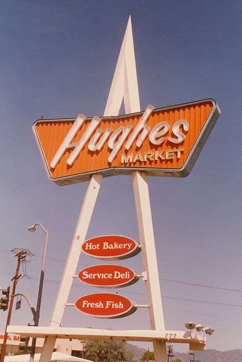 1950s family owned grocery store chain in Southern, CA. The chain was sold in 1996. This was a photo of the original sign and it was taken either in the valley or Eagle Rock, CA. Photo by Dave Bravenec 1950s Family, Old Neon Signs, Retro Signage, Googie Architecture, Bachelor In Paradise, Gfx Design, Ghost Signs, Vintage Neon Signs, Eagle Rock