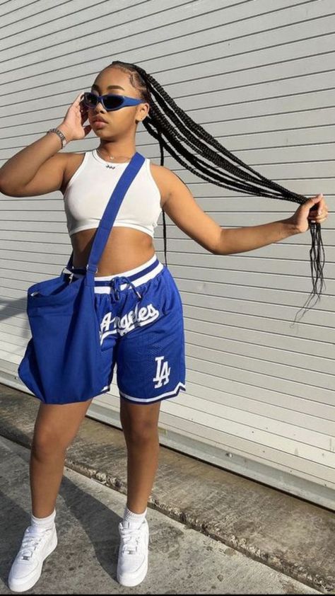 Basketball Shorts Outfit, Cute Outfits With Shorts, Nba All Star, Neon Shorts, Star Shorts, Nba Outfit, Effortlessly Chic Outfits, Looks Party, Shorts Outfit