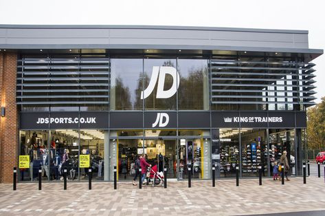 Sports Store, Retail Store Design, Go Outdoors, Growth Strategy, Jd Sports, Store Design, Jack Jones, Sport Fashion, Middle East