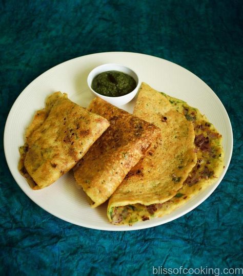 Moong Dal Chilla (Lentil Pancake) Suji Ka Chila Recipe, Dal Chilla, Moong Dal Chilla, Besan Chilla, Indian Pancakes, Breakfast At Home, Indian Dinner, Lactose Free Diet, Moong Dal