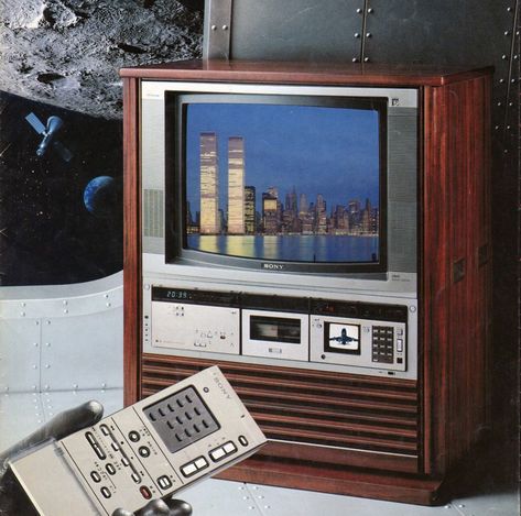 Cassette Futurism, Crt Tv, Retro Appliances, Mc Escher, Retro Gadgets, Retro Ads, Tv Ads, Gadgets And Gizmos, Vintage Tv