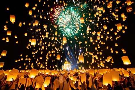 Thailandeventguide Experience the wonder of the Chiang Mai Yi Peng Lantern Festival 2024 on November 15-16! 🌙 Watch as the night sky fills with thousands of glowing lanterns, enjoy vibrant cultural performances, and savor the flavors of Thai cuisine. This is your chance to be part of an unforgettable celebration in Thailand! 🎆 #YiPeng2024 #ChiangMaiLanterns #ThaiCulture #LannaFestival #SkyLanterns #ThailandTravel #CulturalFestivals #ThailandEventGuide https://thailandeventguide.com/chiang... Yi Peng Lantern Festival, Sky Lanterns, Event Guide, Lantern Festival, The Night Sky, Chiang Mai, Thailand Travel, Night Sky, Night Skies