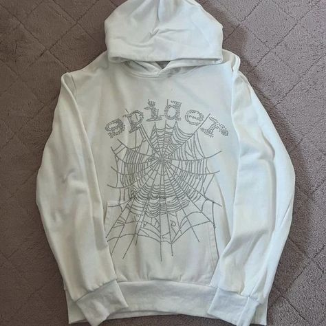 Comfortable spider web Hoodie 𝐖𝐫𝐚𝐩 𝐘𝐨𝐮𝐫𝐬𝐞𝐥𝐟 𝐢𝐧 𝐂𝐨𝐦𝐟𝐨𝐫𝐭 ✨ We are HOODIE MANUFACTURERS of all type of your choice 🔥. Choose us as your HOODIE MANUFACTURER ❤️. We will make your choice more valuable by putting our apparel manufacturing experience into it. Services: 👉 Rhinestone 👉 Embroidery 👉 Screen & puff printing 👉Heat press, etc 𝐃𝐌 𝐟𝐨𝐫 𝐦𝐨𝐫𝐞 𝐃𝐞𝐭𝐚𝐢𝐥𝐬....... #hoodie #fashion #hoodies #style #clothing #streetwear #gymwear #fitness #manufacturer #apparel #fitnesswear #love #clothingmanufacturer... Lunch Pics, Spider Web Hoodie, Shirt Jacket Womens, Jcrew Coat, Hoodies Style, Shaggy Jacket, Pretty Sweater, Spider Hoodie, Rhinestone Embroidery