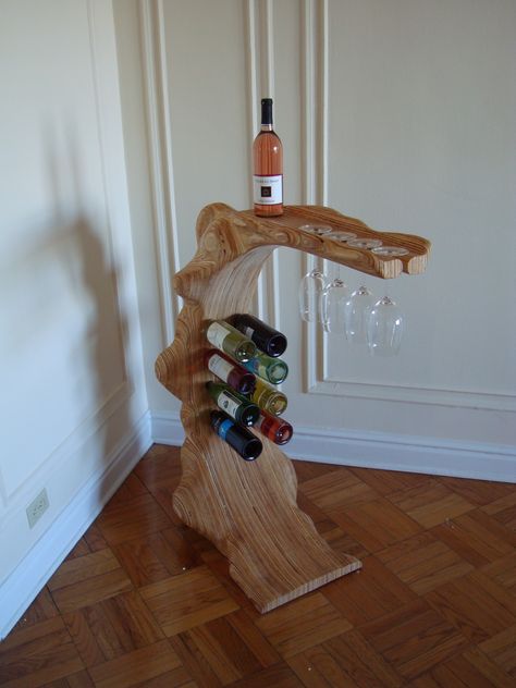 dad could do this out of all that river wood...custom built wine rack Custom Wood Decor, Vine Holder Wood, Vine Rack, Barrel Chairs, Built In Wine Rack, Wood Wine Racks, Fa Fal, Wine Display, Log Furniture