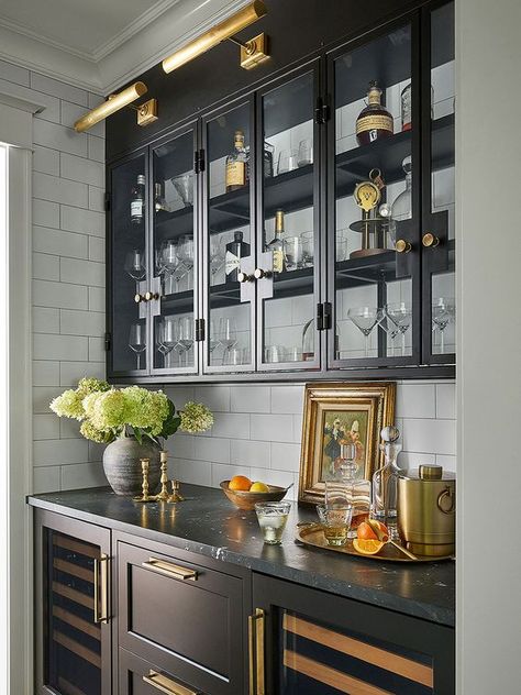 How to Create the Best Built-In Bar For Your Home - Decoholic Country Kitchen Renovation, Home Wet Bar, Home Bar Rooms, White Subway Tile Backsplash, Goose Creek, House Bar, Built In Bar, Home Bar Designs, Keeping Room