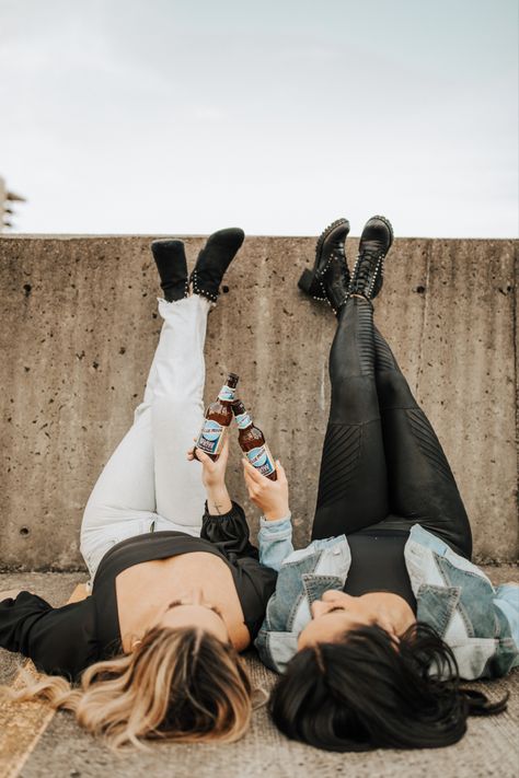 Downtown Atlanta Parking Deck Photoshoot Friend Photoshoot Downtown, Best Friend Photo Shoots Ideas, Bestie Beer Photoshoot, Best Friends Photoshoot Aesthetic, Downtown Pictures With Friends, Best Friend Themed Photoshoot, Best Friend Photoshoot Aesthetic, Best Friend Photoshoot Outfit Ideas, Photo Shoot Ideas For Best Friends