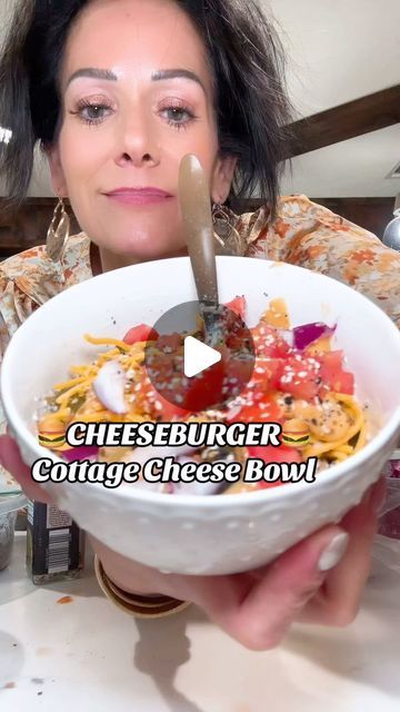 Cottage Cheese Taco Bowl Recipes, Keto Cottage Cheese Bowls, Carnivore Cottage Cheese Recipes, Cottage Cheese Meal Prep, Protein Cottage Cheese Bowls, Tonya Spanglo Recipes, Cottage Cheese Protein Bowls, Savory Cottage Cheese Bowl, Cottage Cheese Bowls Lunch