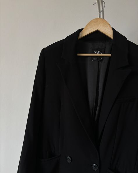 SOLD ❌ Zara Black Blazer Bust - 40 Length- 30 Shoulder -16 Price - Zara Black Blazer, Black Blazer, Zara Black, Zara, Blazer, Black