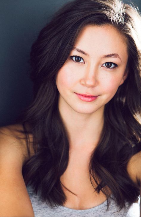 Kimikio Glenn Corporate Makeup, Kimiko Glenn, Blonde Actresses, Headshots Women, Headshot Poses, Actor Headshots, Black Actresses, Becoming An Actress, Bad Girls Club