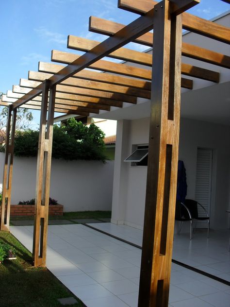 Front Yard Landscape Design, Front Yard Landscape, Garden Tattoo, Modern Pergola, Yard Landscape, Wood Pergola, Pergola Attached To House, Aesthetic Garden, Wooden Pergola