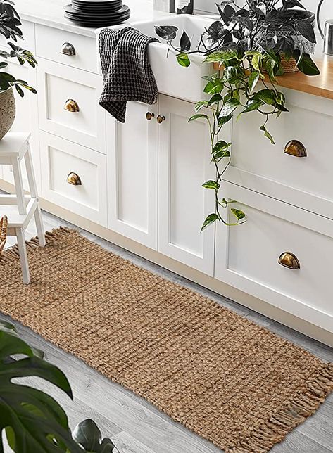 Jute rug runner