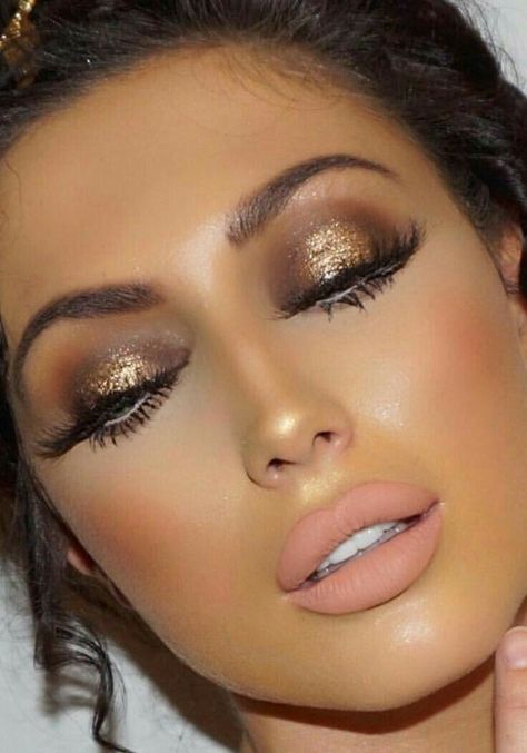 Bronze Lips, Soft Make-up, Make Up Gold, Soft Makeup Looks, Bronze Makeup, Beauty Make-up, Pinterest Makeup, Glam Makeup Look, Makijaż Smokey Eye