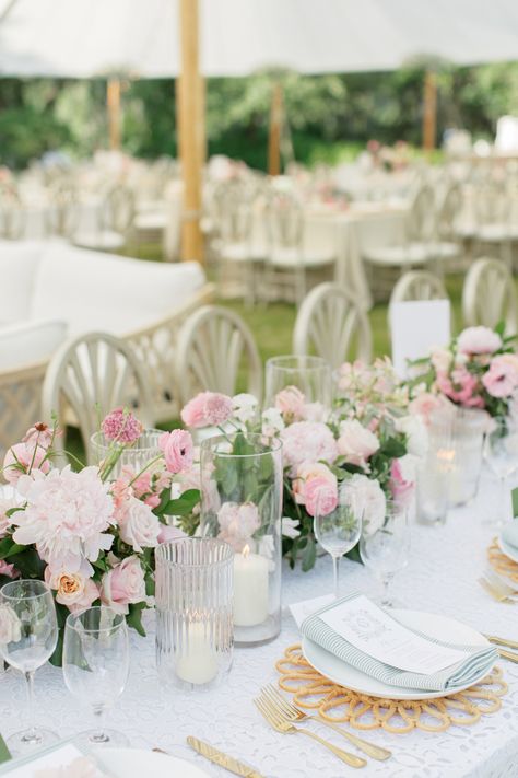 Head Table Florals Wedding, Sage Green And Pink Wedding Table Setting, Pink And Green Wedding Table Setting, Pink Green And White Wedding Table Settings, Table Florals Wedding, Blush Pink Round Table Setting, Pink Floral Table Setting, Wedding Pink And Green, Head Table Florals