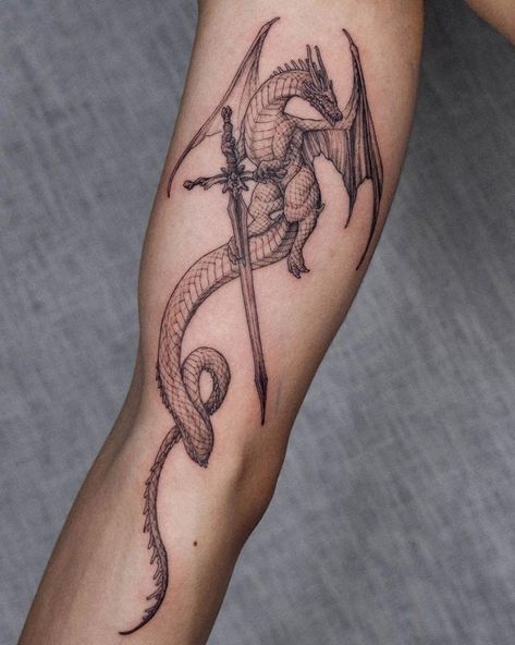 Geisha Tattoos, Instagram Tattoos, Dragons Tattoo, Chris Garver, Small Dragon Tattoos, Dragon Sleeve Tattoos, Dragon Tattoo For Women, Dragon Tattoos, Fantasy Tattoos