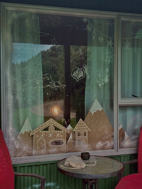 spare cardboard? Make a winter christmas town!! Cardboard Christmas Window Display, Cardboard Christmas Decor, Diy Cardboard Christmas, Cardboard Christmas Village, Cardboard Relief, Cardboard City, Xmas Window, Wonderland Party Decorations, Cardboard Christmas