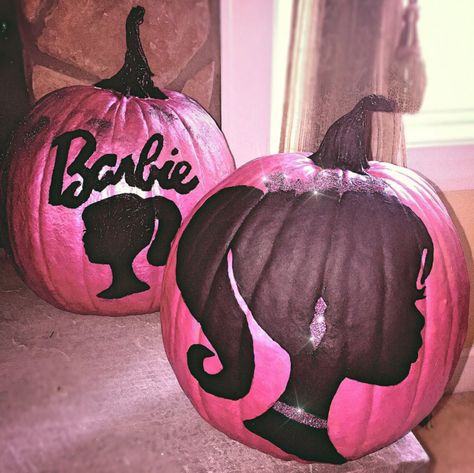 👑 𝔉𝔬𝔩𝔩𝔬𝔴 ——> @𝔗𝔞𝔱𝔦𝔞𝔫𝔞_𝔐𝔞𝔢 Trunker Treat Ideas, Barbie Decorations, Pumkin Carving, Harvest Fest, Real Barbie, Barbie Halloween, Barbie Birthday, Trunk Or Treat, Pink Halloween