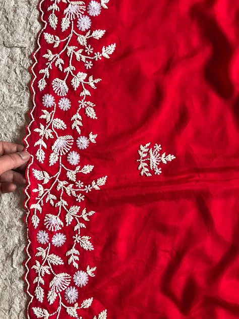 Knot Embroidery, Sarees Banarasi, Embroidery Sarees, Tussar Silk Sarees, Gold Work Embroidery, French Knot Embroidery, Organza Silk Saree, Saree Designs Party Wear, Embroidery Saree