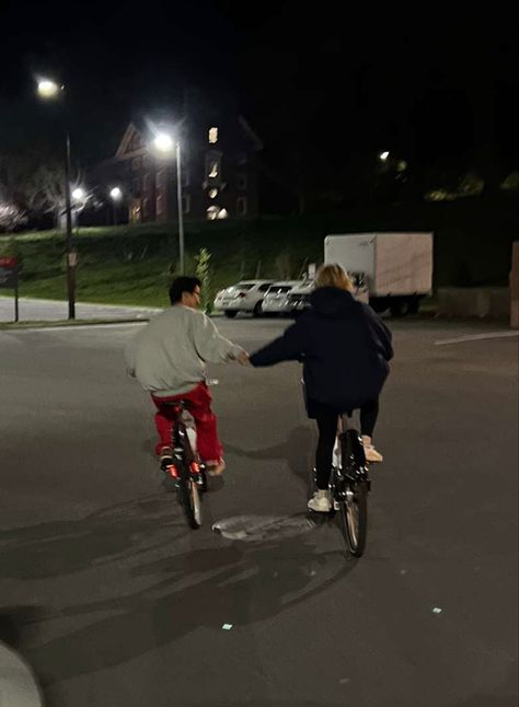 night biking date Biking Couple Aesthetic, Boy Riding Bike Aesthetic, Night Ride Date, Biking Date, Bike Ride Date, Cycling Date, Couple Riding Bike, Date Night Goals, Riding Bike Aesthetic