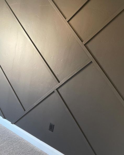 Trim On Accent Wall, Geometric Wall Bathroom, Industrial Tv Wall Ideas, Diy Easy Accent Wall, Geometric Trim Accent Wall, Mdf Accent Wall, Diy Dimensional Wall Art, Industrial Accent Wall Ideas, Asymmetrical Accent Wall