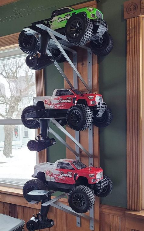 Rc Truck Track, Rc Car Storage Ideas Diy, Rc Truck Storage Ideas, Rc Car Storage Ideas, Rc Rock Crawler Course, Crawler Course, Beach Loft, Toy Race Track, Rc Track