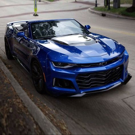 2017 Chevrolet Camaro ZL1 Convertible Truck Birthday Party Cake, Little Blue Truck Birthday Party, Blue Truck Birthday Party, Blue Camaro, Zl1 Camaro, Camaro Custom, Little Blue Truck, Chevy Camaro Zl1, Car Wheel Cover