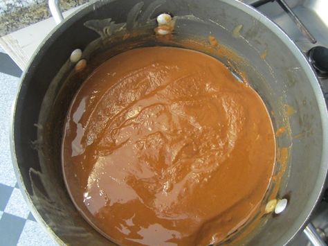 Food Lust People Love: Roux - How to - with step-by-step photos How To Make A Roux For Beef Stew, Oven Roux Recipe, Cajun Rice Dressing, Basic Roux Recipe, How To Make Roux, Dark Roux, Gumbo Recipe Sausage, Crawfish Etouffee, Sausage Gumbo