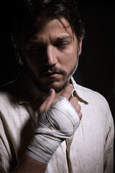 Diego Luna Space Babe, Star Wars Cast, Diego Luna, Pedro Pascal, Star Wars Universe, Best Tv Shows, Fav Celebs, Best Tv, Celebrity Crush