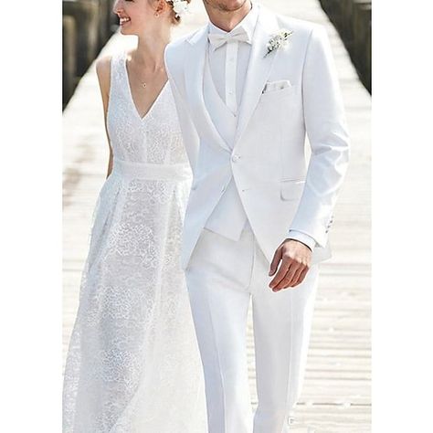 Mens Beach Wedding Suits, Light Gray Wedding, Beach Wedding Suits, White Wedding Suit, Green Tuxedo, Black Suit Wedding, Wedding Suits Groom, White Tuxedo, Designer Suits For Men